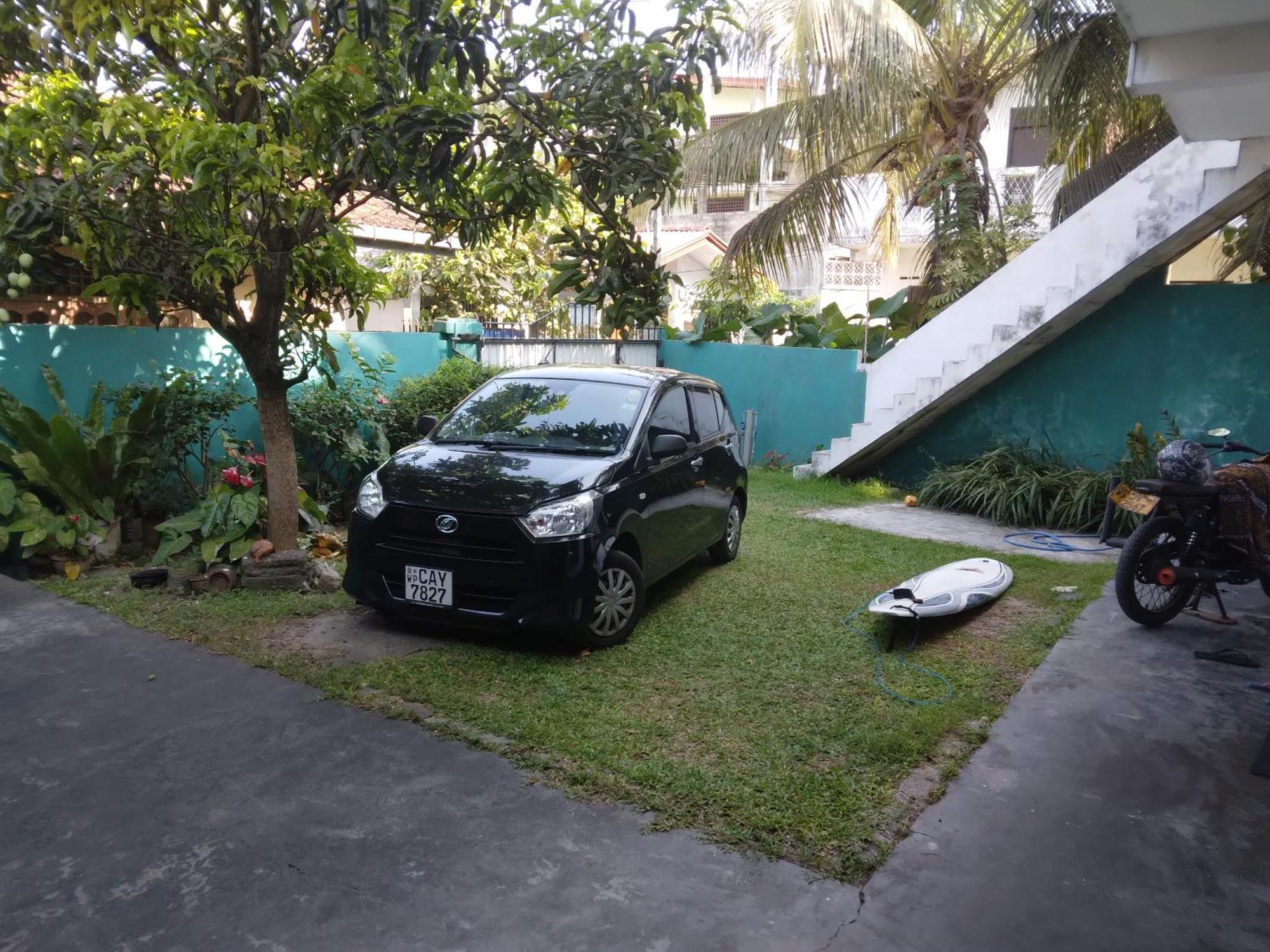 Hector House Hotel เวลิกามา ภายนอก รูปภาพ